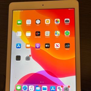 iPad 9.7inch 9.7 GB